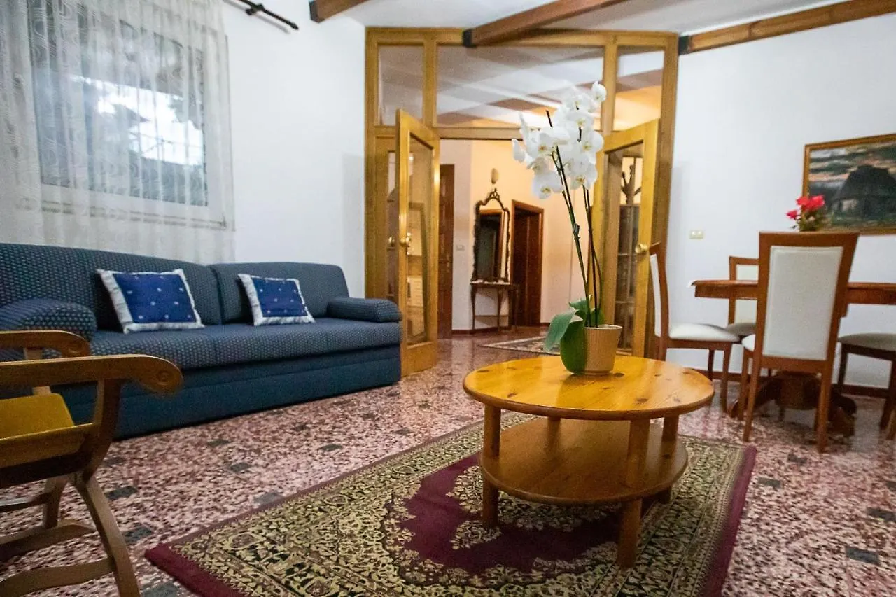 فيلة فيلا Historical Center City House شكودر